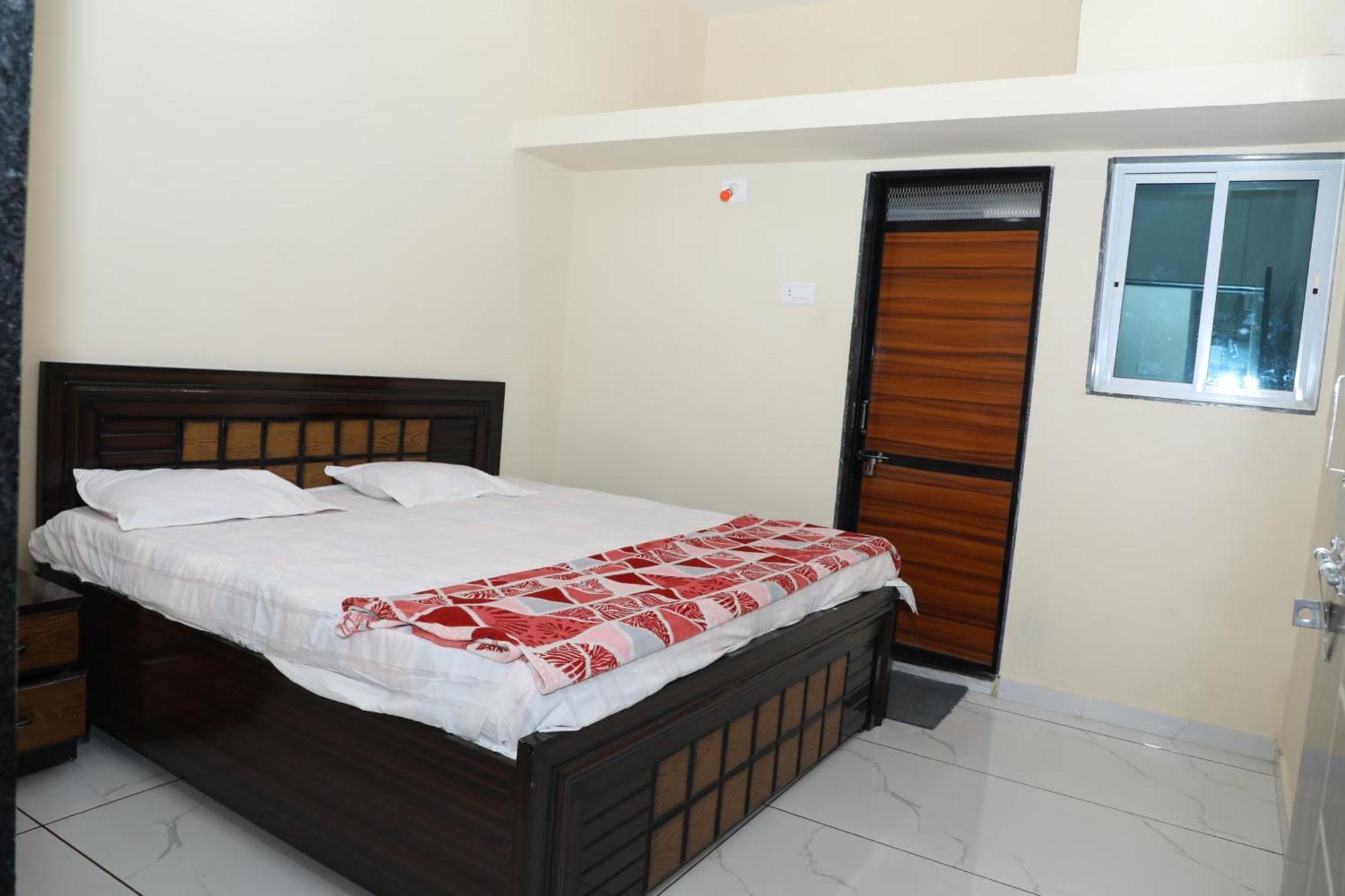 Aradhya Prime Home Stay Garudeshwar Bagian luar foto